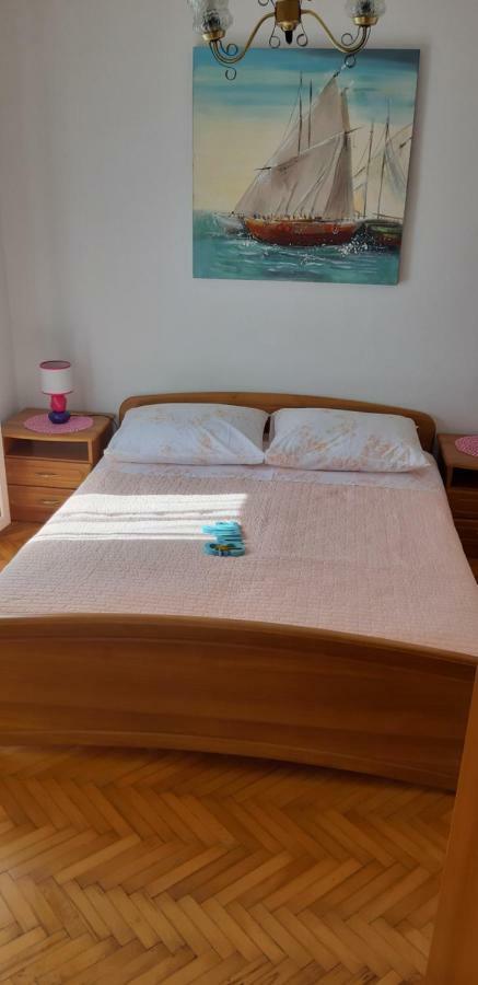 Apartman Lorena 斯塔里格勒 外观 照片